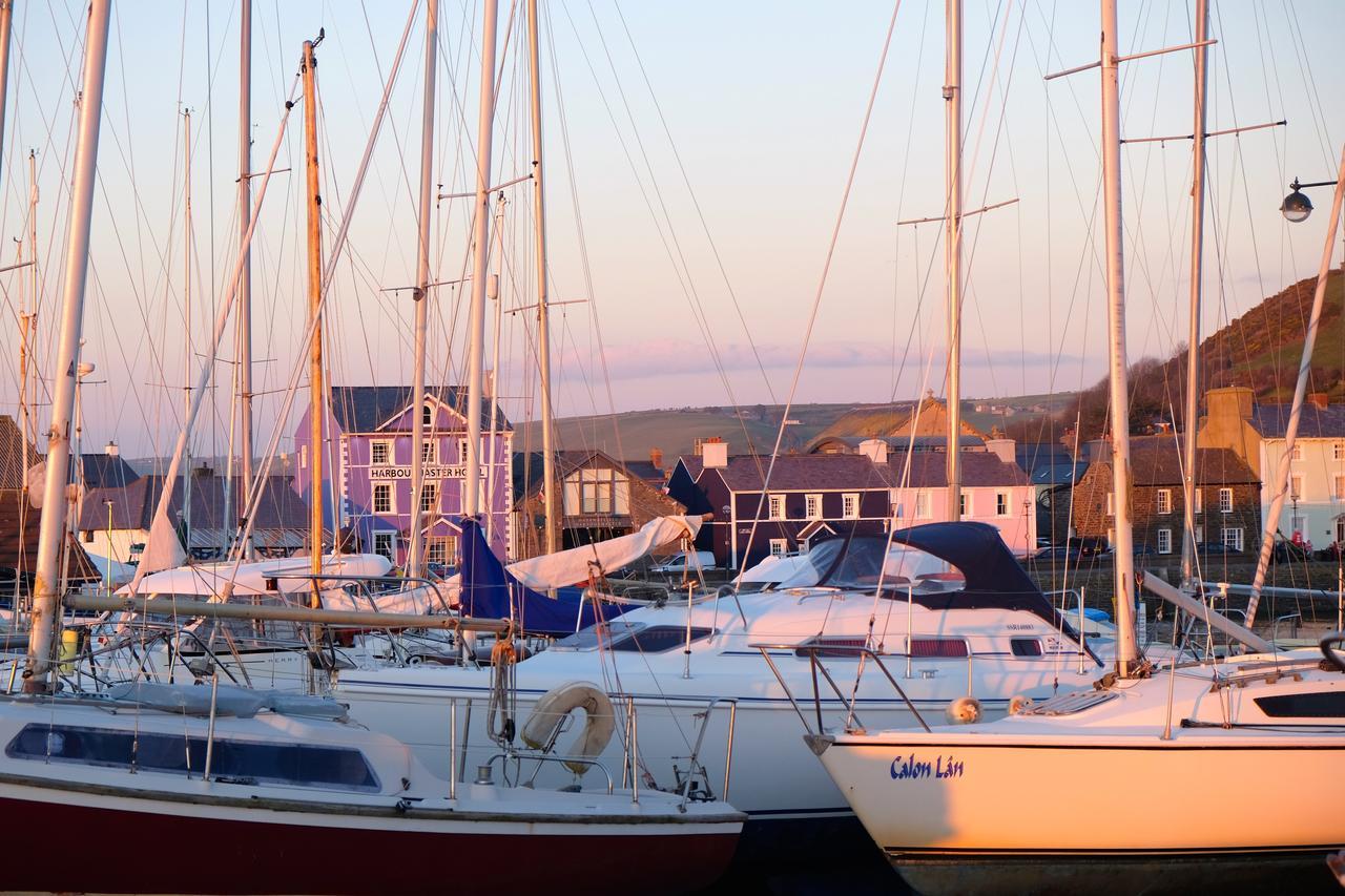 Harbourmaster Hotel Aberaeron Exterior foto